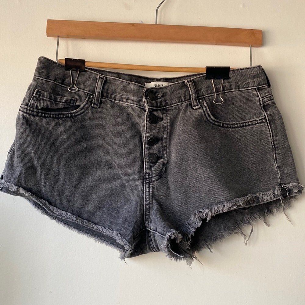 Black denim shorts size 29